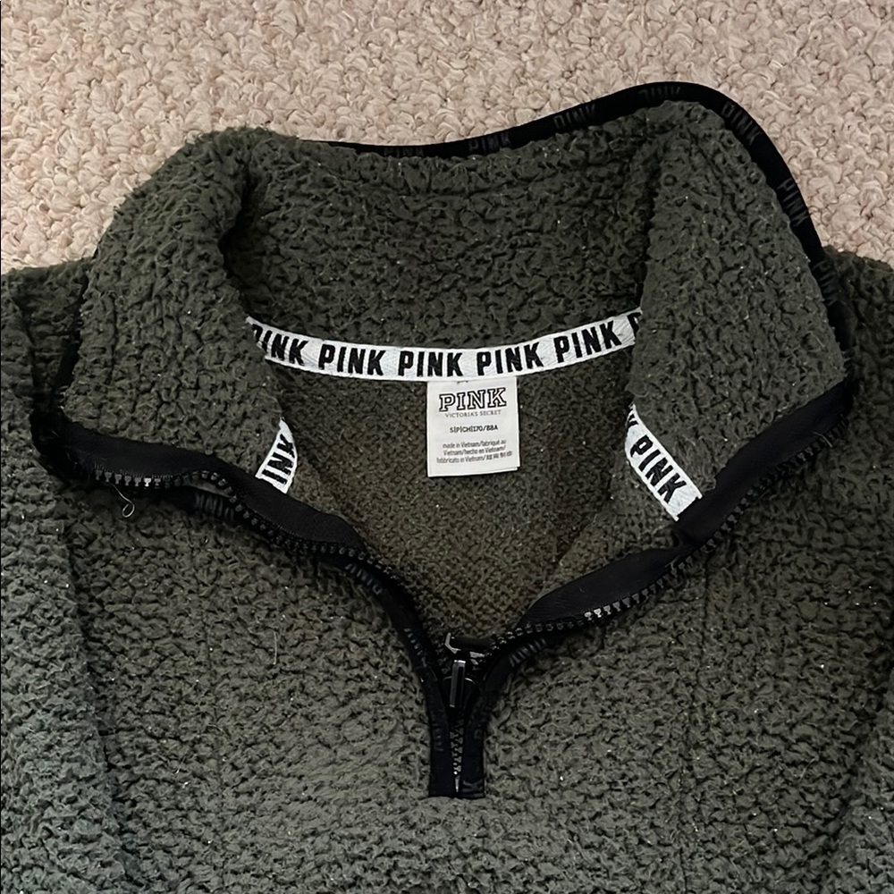 Victoria's Secret PINK Green Sherpa Pullover - Picture 3 of 4